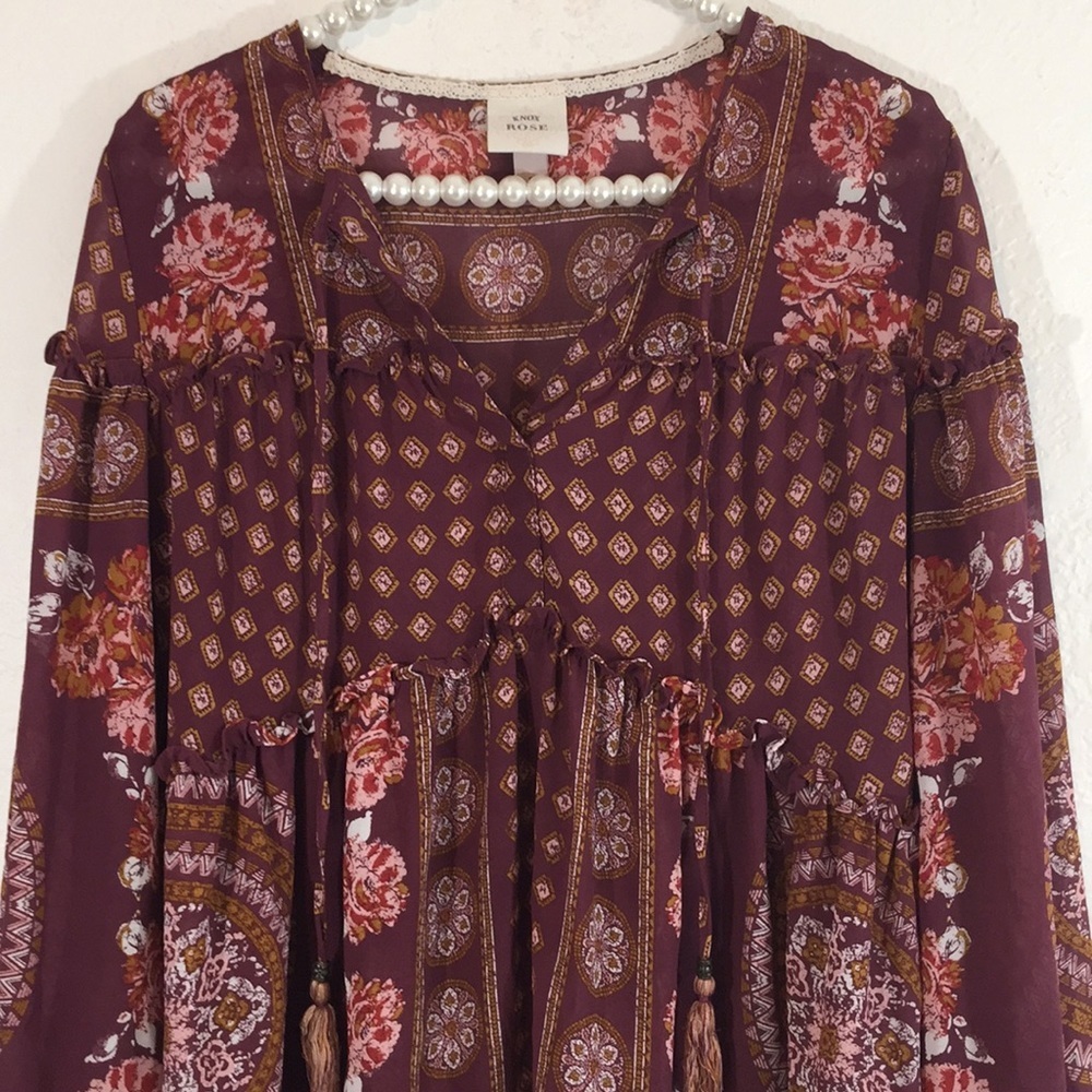 Knox Rose Boho Peasant Top with Tassels Small - Picture 4 of 9
